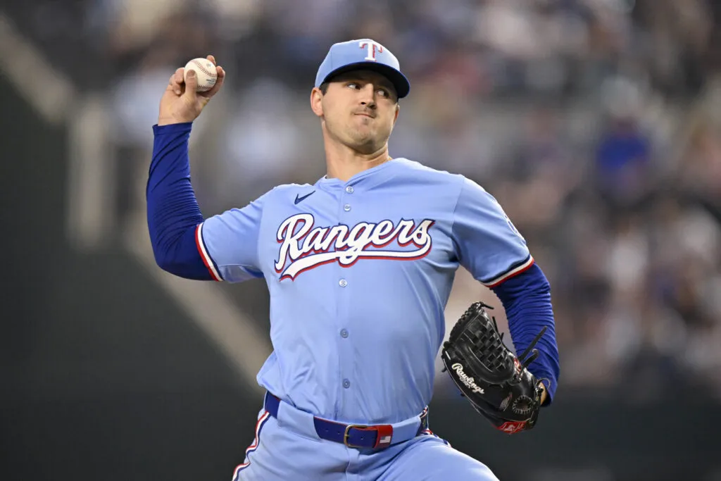 Rangers Masukkan Tyler Mahle ke Daftar Cedera 15 Hari, Panggil Kembali Kumar Rocker