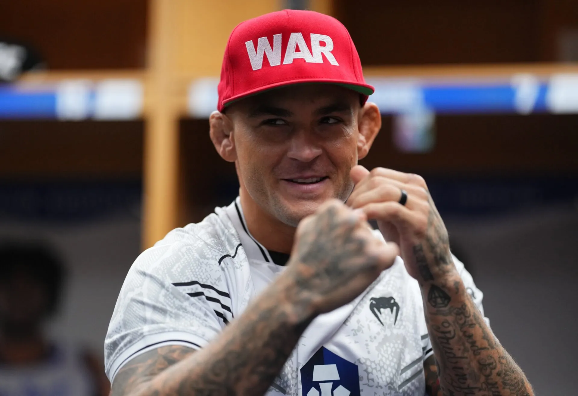 Dustin Poirier Akan Merasa 'Bebas' dari Stres Pertarungan Setelah Pensiun dari UFC 318