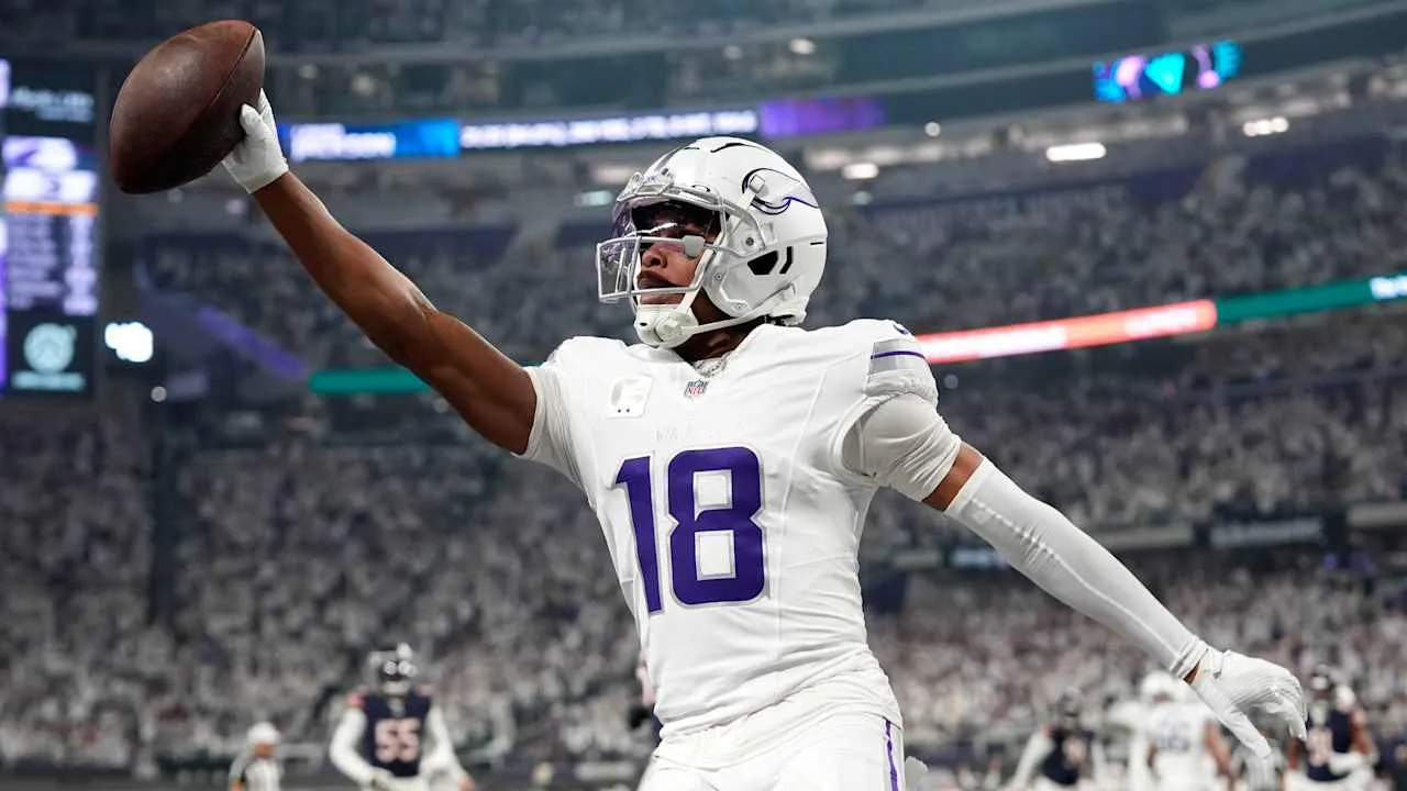 Lima pilihan terbaik draft NFL milenium di WR: Tyreek Hill, Justin Jefferson berikan keuntungan besar