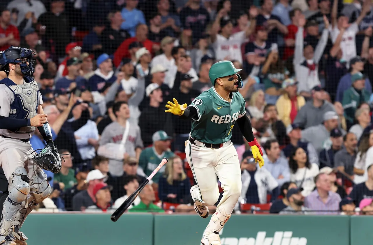 Pemain Baru Red Sox Boston 'Wahyu' Lakukan Lemparan 'Besar' Sebelum Walkoff
