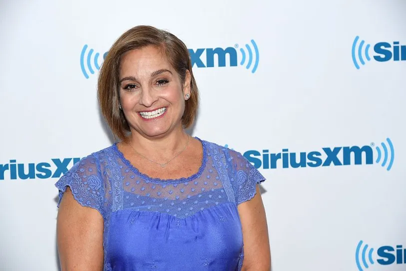 Mary Lou Retton Klaim 'Putri Pertama' Virginia Barat dalam Video DUI