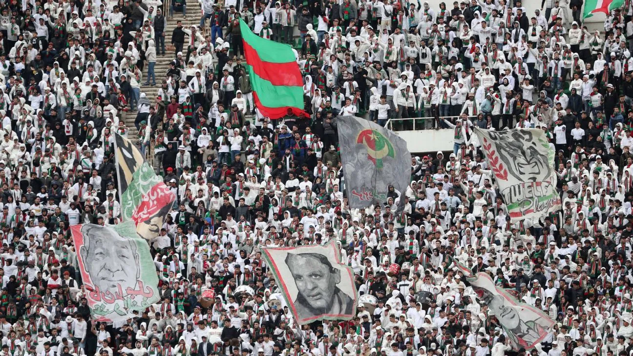 Tiga tewas, 70 luka-luka dalam insiden stadion Aljazair