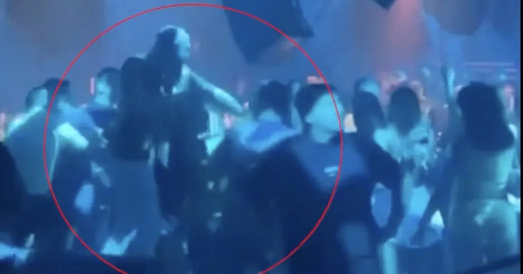 Video: Conor McGregor UFC Robohkan Pengunjung Pesta di Klub Ibiza dengan Kombinasi Dua Pukulan Mematikan